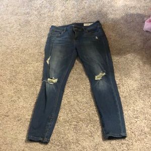 Distress skinny leg jeans